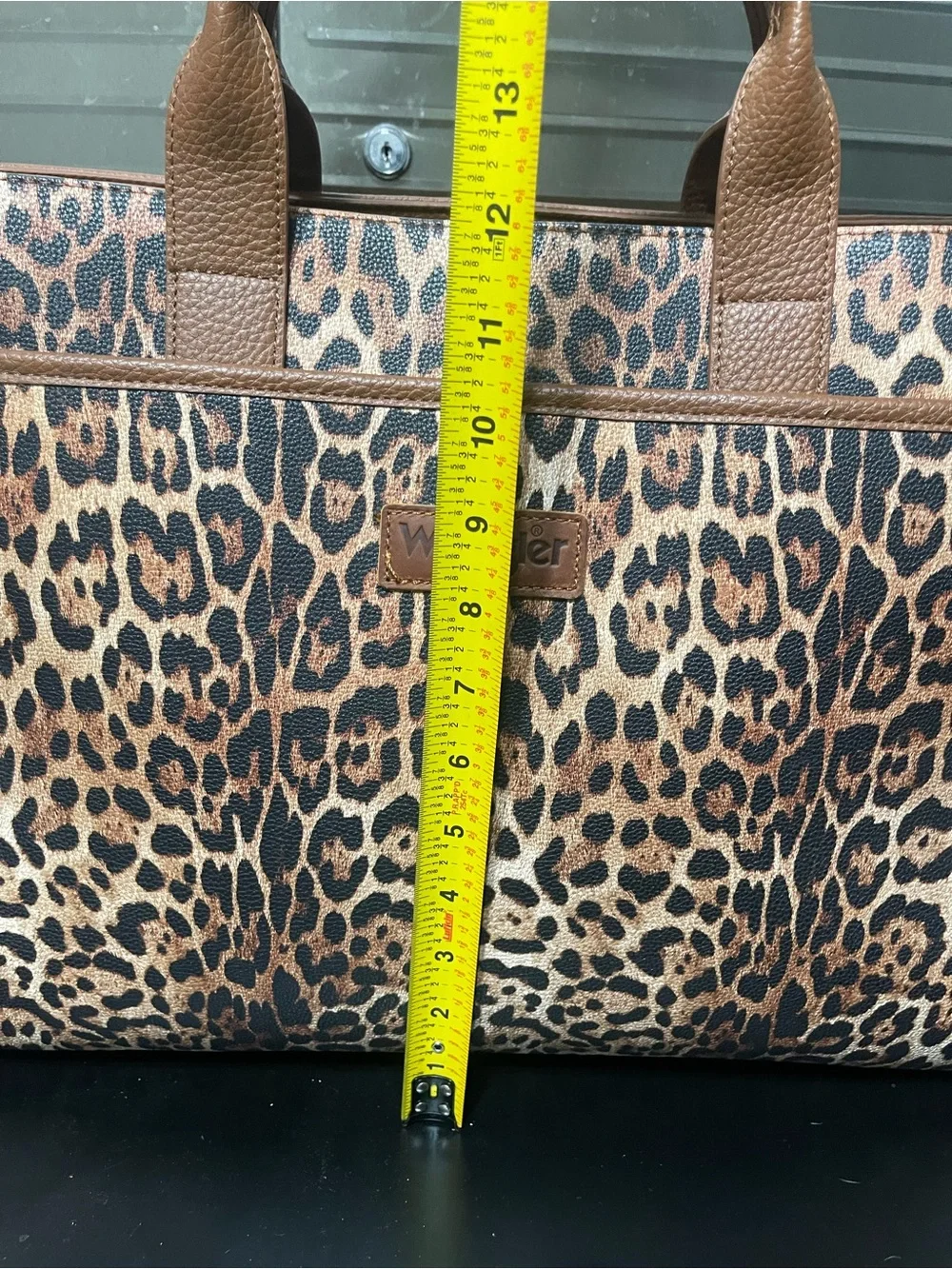 Wrangler stylish leopard
